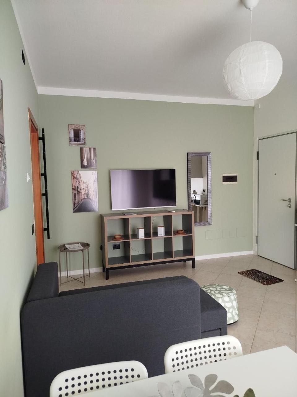 Near Expo And Center 9 Apartamento Verona